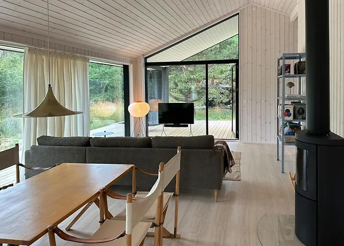 Nature Retreat By The Harbor In Odden Yderby